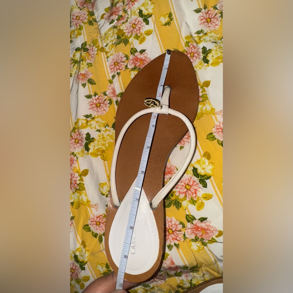 VTG Georgio Armani White and Brown Thong Sandals with Logo - Picture 8 of 10